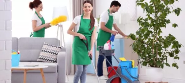 Hur kan ett städföretag som erbjuder städning i hushållet hjälpa dig?